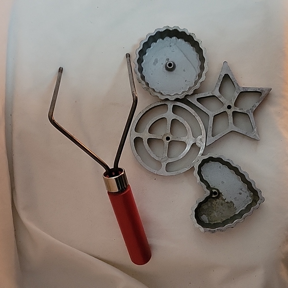 Double Rosette and Timbale Iron, Nordic Ware